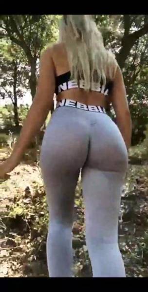 Paola Skye booty teasing snapchat premium xxx porn videos on shefanatics.com