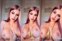 Centolain OnlyFans Nude Big Tits Video Leaked on shefanatics.com