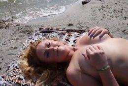 Livstixs Nude Beach Video Leaked on shefanatics.com