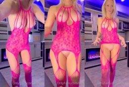 Vicky Stark Nude Pink Lingerie PPV Video Leaked on shefanatics.com