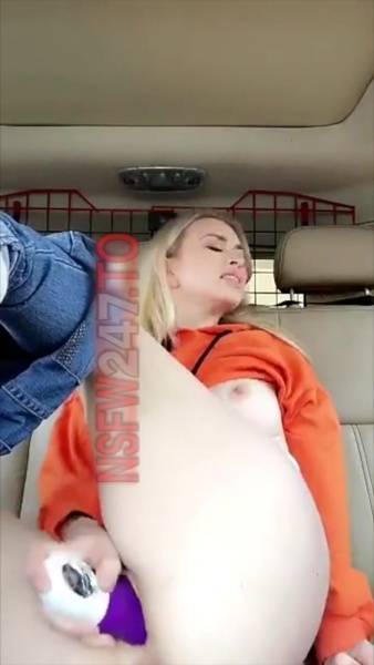 Aria Rayne 10 minutes outdoor in car masturbating snapchat premium xxx porn videos on shefanatics.com