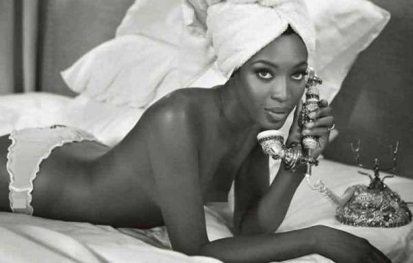 Naomi Campbell Nude on shefanatics.com