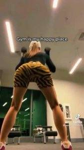 Leaked Tiktok Porn At the gym Mega on shefanatics.com