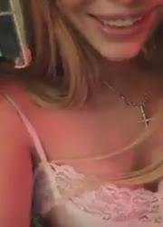 Drunk russians showing tits on periscope - Russia on shefanatics.com