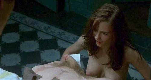 Eva Green Nude on shefanatics.com