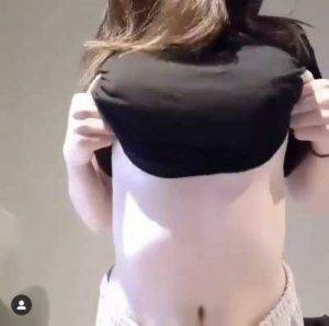 Tiktok Leak Porn Tight shirt titty drop Mega on shefanatics.com