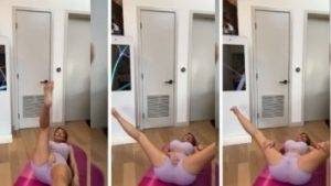 Farrah Abraham pussy touching in yoga pants thothub on shefanatics.com