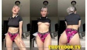 Stella Chuu Nude UnderBoob and Twerking Video Leaked thothub on shefanatics.com