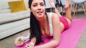 Marta Maria Santos Topless Workout at Home Video Leaked on shefanatics.com