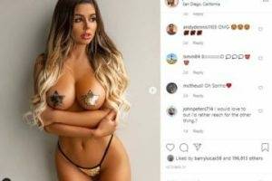 Juli.annee juliannee Nude Topless Tease Model on shefanatics.com