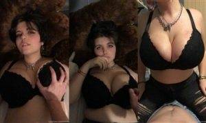 Olixvie Nude Onlyfans Images Porn Video Leaked on shefanatics.com