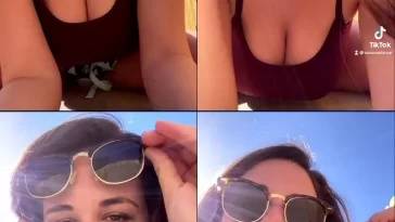 Xoxoraelarue topless Tiktok video on shefanatics.com