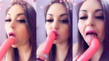 Alexa Vin Nude Dildo Sucking Porn Video Leaked on shefanatics.com