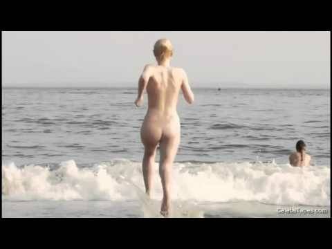 Dakota Fanning Nude on shefanatics.com