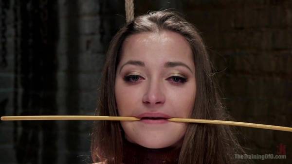 Dani Daniels - Dont You Fucking Cry on shefanatics.com