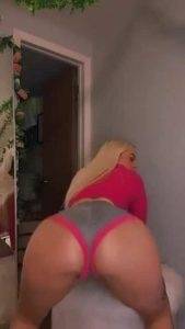 Tiktok porn You like the way I shake my pawg ass? on shefanatics.com