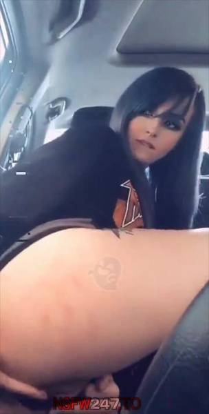 Ashley B pussy play public in car snapchat premium xxx porn videos on shefanatics.com