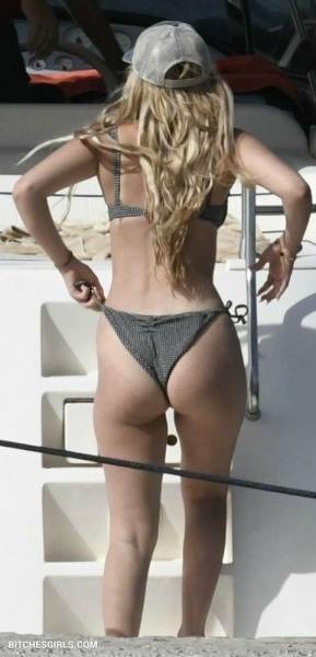 Millie Bobby Brown Nude Celebrity Leaked Photos on shefanatics.com