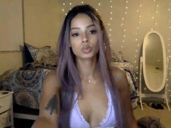 Mixedbeauty45 MFC naked webcam videos on shefanatics.com