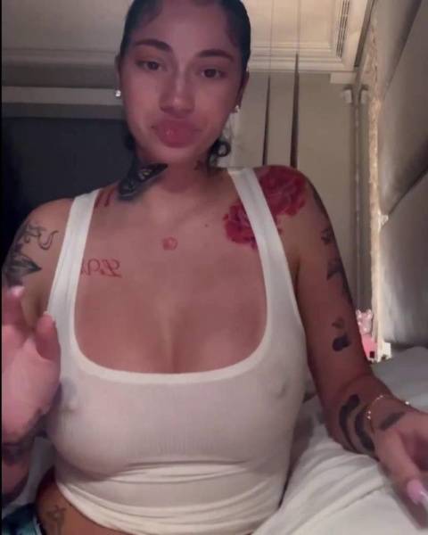 Bhad Bhabie Sexy Nipple Pokies Top Snapchat Video Leaked - Usa on shefanatics.com