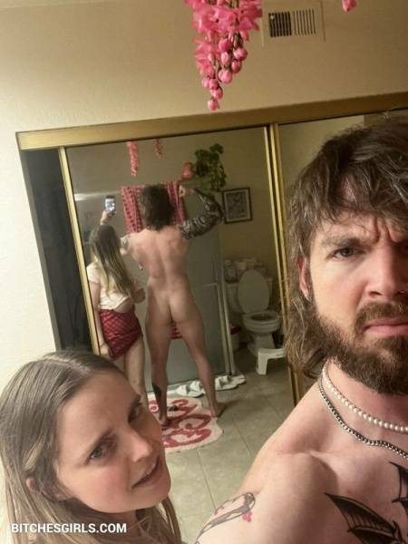 Codi Vore - Codivore Onlyfans Leaked Nude Photo on shefanatics.com