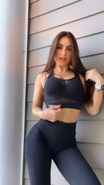 Giovanna Eburneo Tight Leggings Posing Video Leaked - Brazil on shefanatics.com