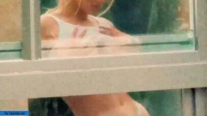 Iggy Azalea Nude See-Through Pool Video on shefanatics.com