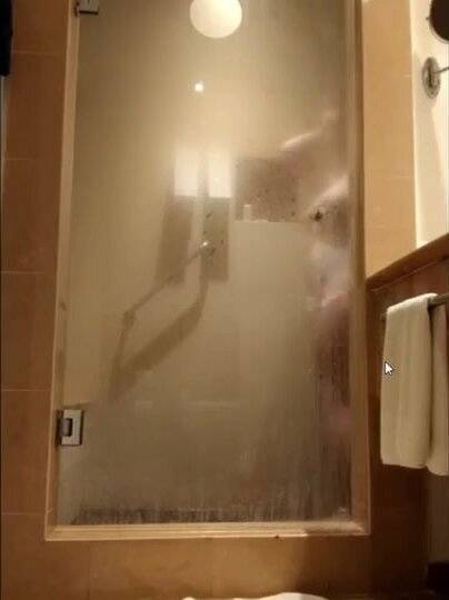 Mom Uncensored Nude Youtuber Shower on shefanatics.com