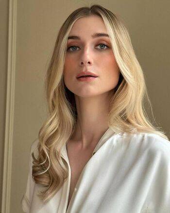 Elizabeth Debicki / elizabethdebickinators Leaked Nude OnlyFans on shefanatics.com