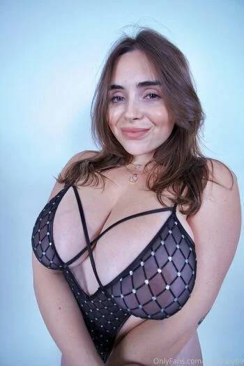 Mila Santos Onlyfans Leaked Photos