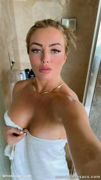 Mandy Rose Nude Celeb Leaked Naked Videos on shefanatics.com