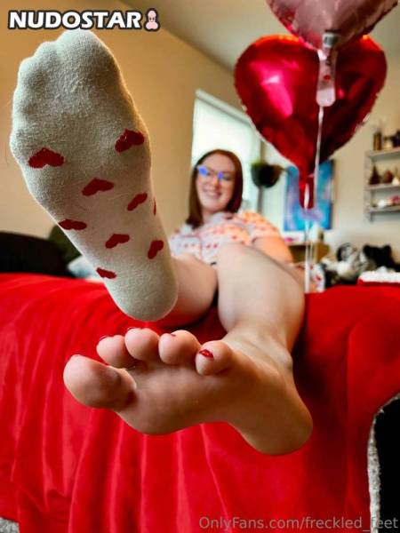 Freckled Feet OnlyFans Leaks on shefanatics.com