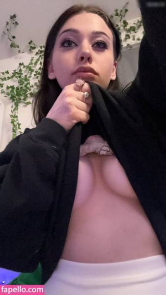 Zizi / zizibunnii Nude Leaks OnlyFans - TheFap on shefanatics.com