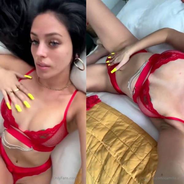 Camilla Araujo POV Selfie Lingerie OnlyFans Video Leaked on shefanatics.com