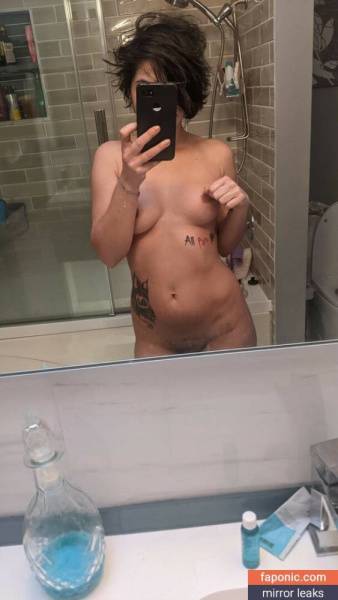 Aka DatLittlePetBoo aka SaucyShikari aka driftmommy aka fitpetboo aka littlepetboo Nude Leaks OnlyFans on shefanatics.com